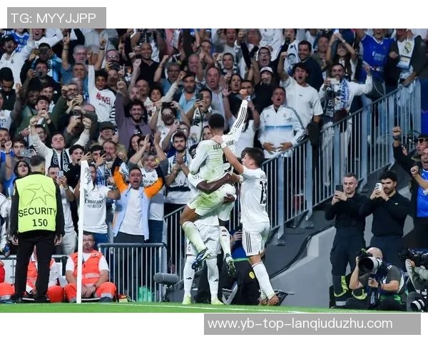 小图拉姆称米兰与皇马并肩成为欧洲反击最强球队之一 小图拉姆称米兰与皇马并肩成为欧洲反击最强球队之一