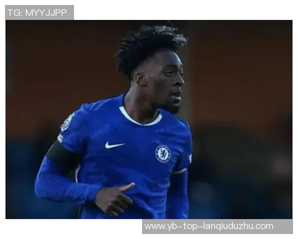 土耳其媒体报道贝西克塔斯关注切尔西后卫迪萨西并考虑法斯作为替代选项