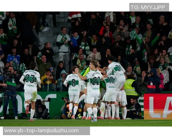 皇马1月追逐埃尔切小将门多萨未果球员崇拜梅西为偶像 皇马1月追逐埃尔切小将门多萨未果球员崇拜梅西为偶像